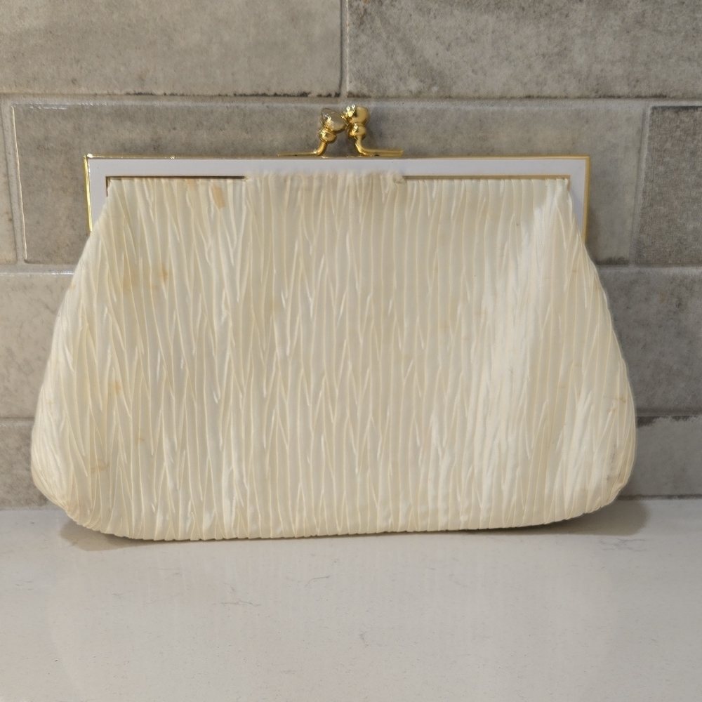 Vintage Cream Clutch